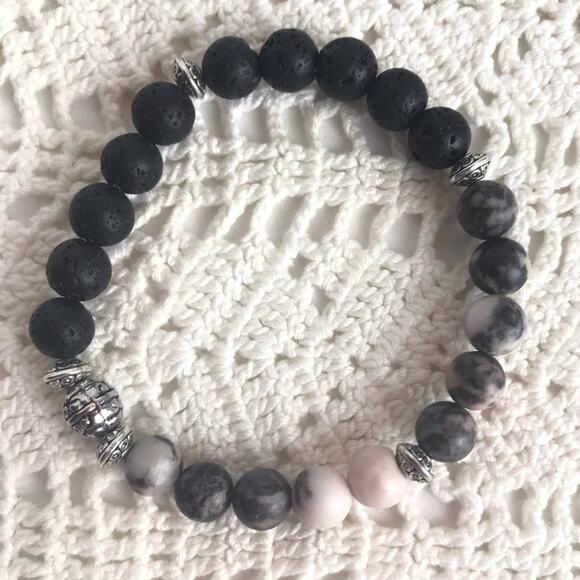 Lava Bead Natural Stone Diffuser Bracelet - Picture 2 of 2